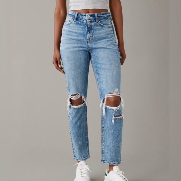 American Eagle Outfitters Denim - AE Strigid Ripped Mom Jean